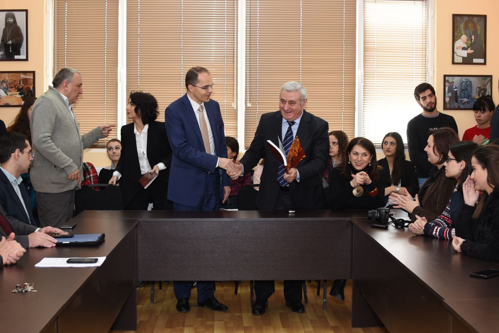 პოლონური ენისა და კულტურის კაბინეტის გახსნა კსუ-ში